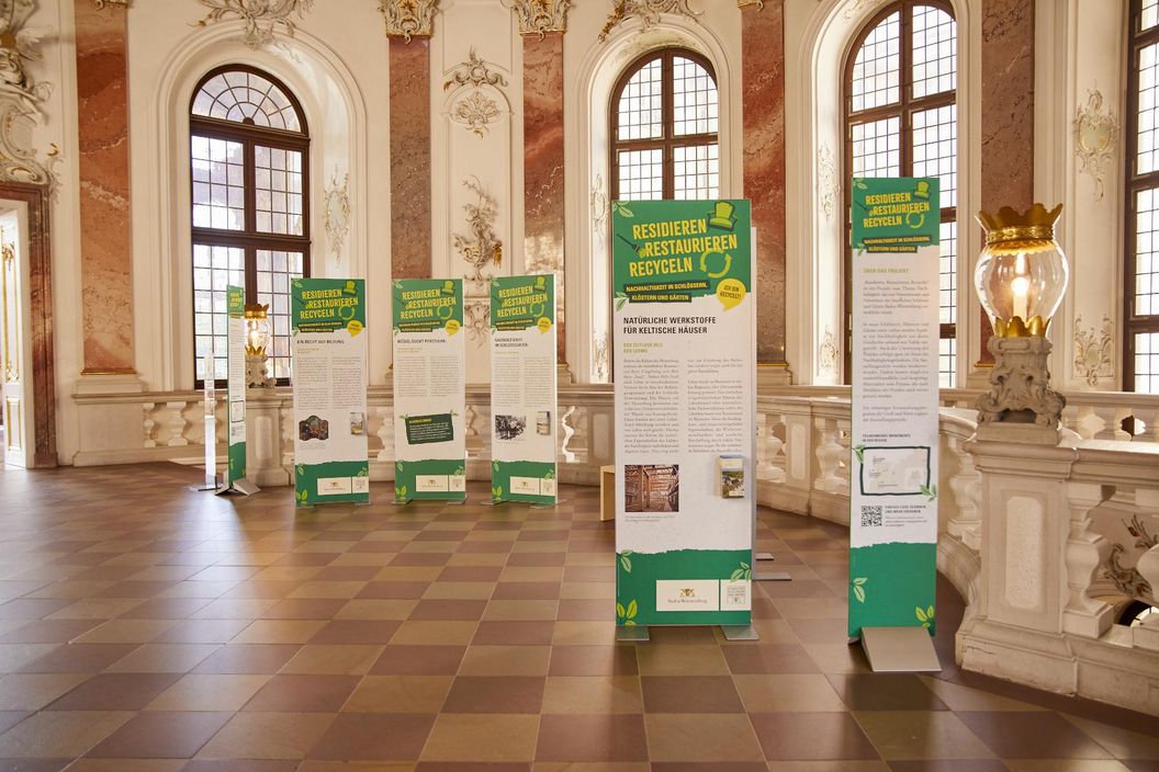 Schloss Bruchsal, Blick in die Ausstellung „Residieren, Restaurieren, Recyceln“ 