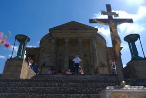 Grabkapelle auf dem Württemberg, Gottesdienst im Grünen 